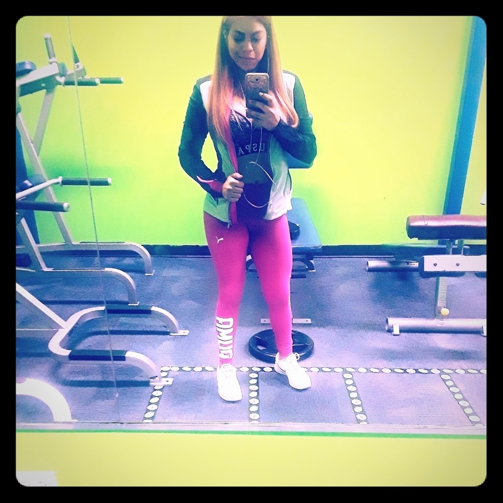 PUMA pink Active pants